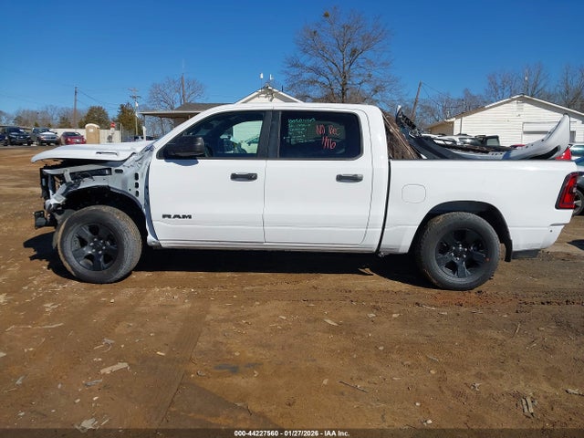 Продаж на аукціоні авто 2025 Ram 1500, vin: 1C6RREGG3SN549833, номер лоту: 44227560