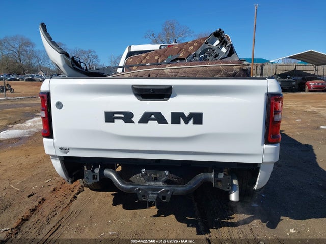 Продаж на аукціоні авто 2025 Ram 1500, vin: 1C6RREGG3SN549833, номер лоту: 44227560