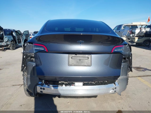 7SAYGDED2SA374034 Tesla Model Y Long Range Dual Motor Rear-wheel Drive