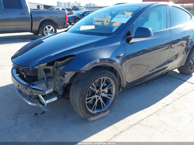 7SAYGDED2SA374034 Tesla Model Y Long Range Dual Motor Rear-wheel Drive