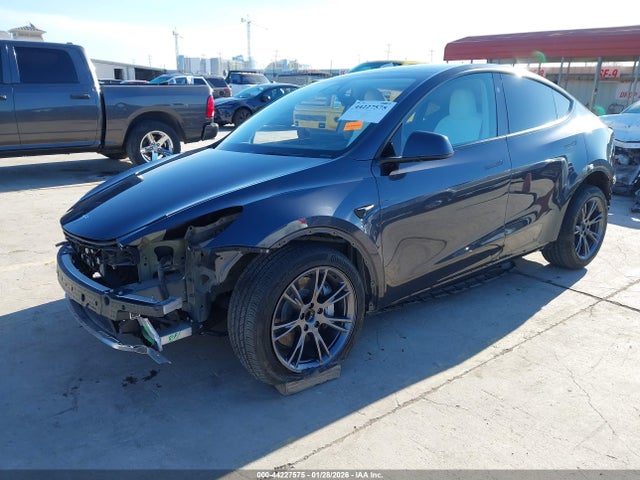 7SAYGDED2SA374034 Tesla Model Y Long Range Dual Motor Rear-wheel Drive