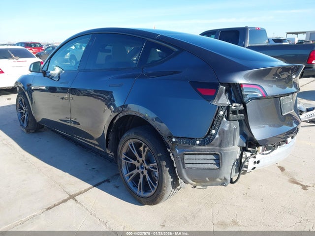 7SAYGDED2SA374034 Tesla Model Y Long Range Dual Motor Rear-wheel Drive