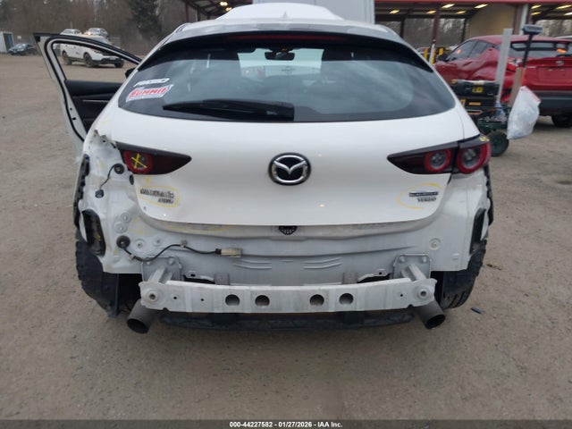 JM1BPBJY6M1335462 Mazda Mazda3 2.5 Turbo