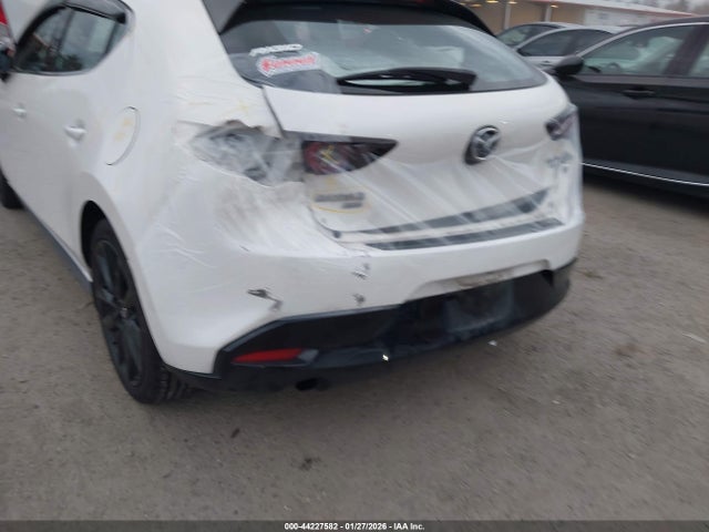 JM1BPBJY6M1335462 Mazda Mazda3 2.5 Turbo