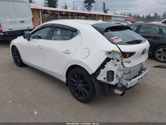 JM1BPBJY6M1335462 Mazda Mazda3 2.5 Turbo