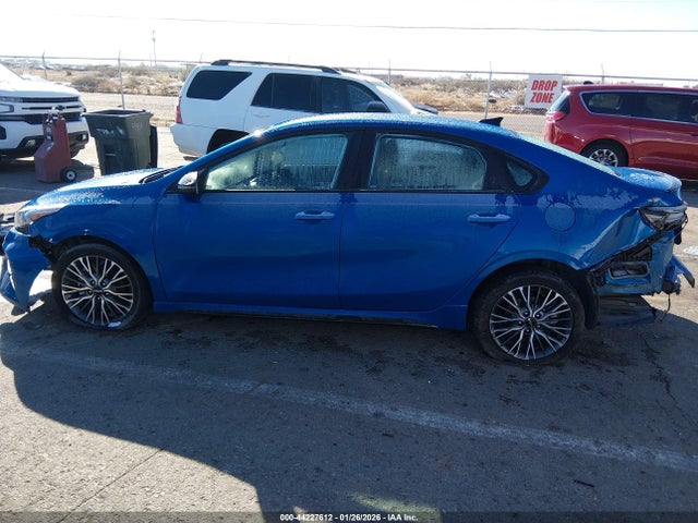 Продаж на аукціоні авто 2023 Kia Forte Gt-line, vin: 3KPF54AD8PE548964, номер лоту: 44227612