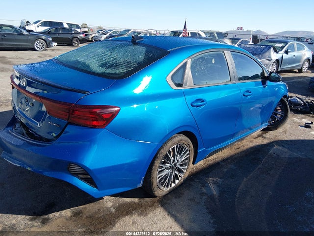 2023 KIA FORTE 3KPF54AD8PE548964 Photo 3