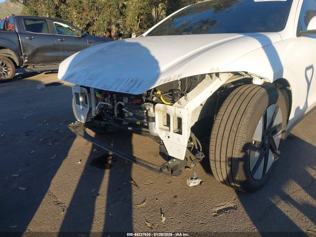 2024 HYUNDAI IONIQ 6 KMHM24AA3RA070296 Photo 5