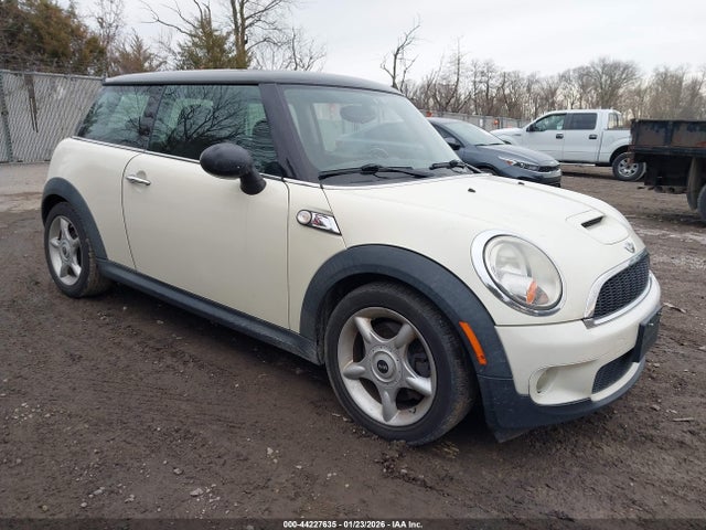 2009 MINI COOPER S WMWMF73539TW83854