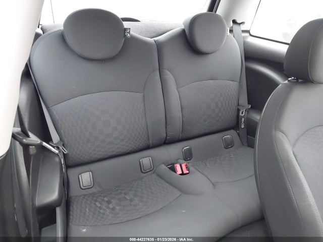 2009 MINI COOPER S WMWMF73539TW83854 Photo 7