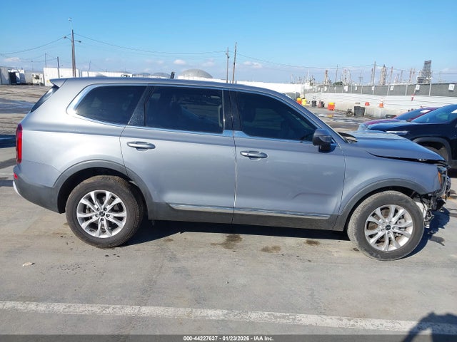 5XYP24HC4NG269120 KIA Telluride Lx