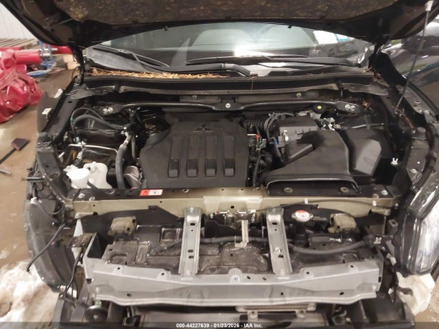 2024 MITSUBISHI ECLIPSE CROSS JA4ATUAA0RZ060518 Photo 9