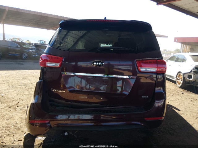 KIA Sedona Sx 2018 KNDMC5C14J6389069 Image 16