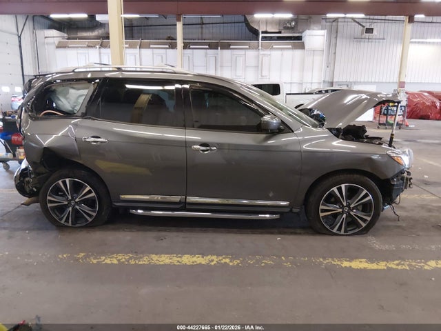 Nissan Pathfinder Platinum 2019 5N1DR2MM9KC636218 Image 13