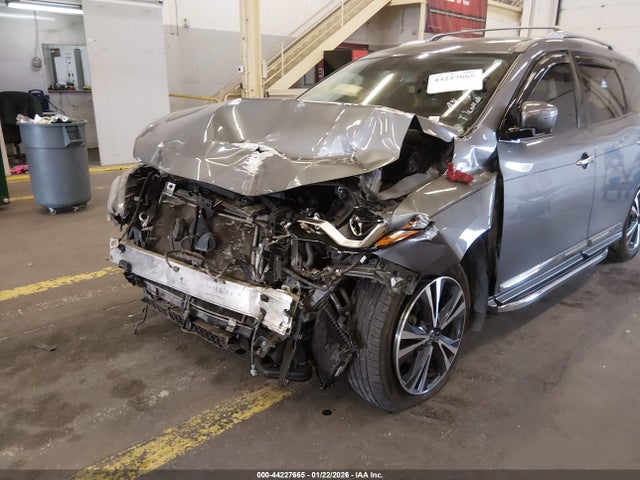 Nissan Pathfinder Platinum 2019 5N1DR2MM9KC636218 Image 6