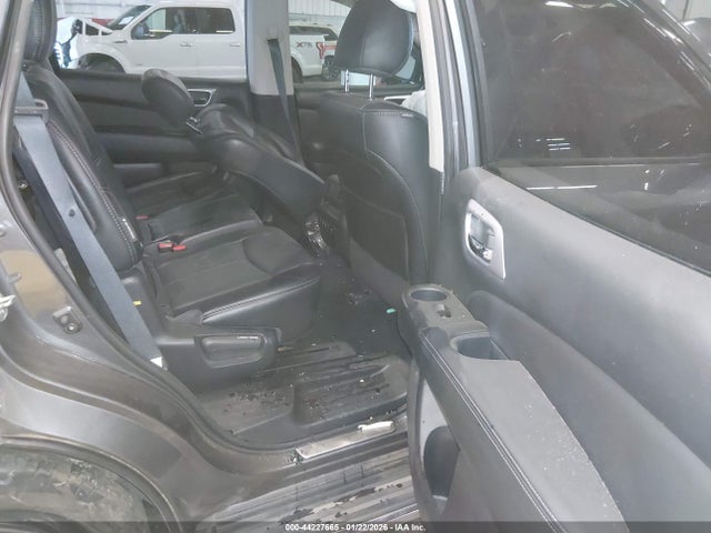 Nissan Pathfinder Platinum 2019 5N1DR2MM9KC636218 Image 8