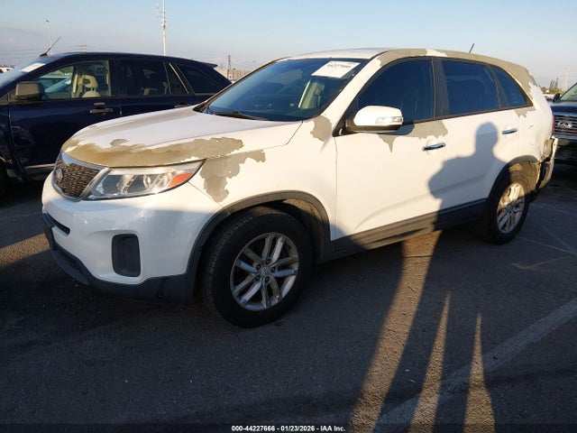 5XYKT3A63EG464096 KIA SORENTO LX