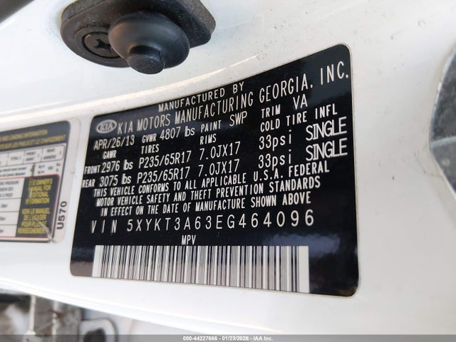 5XYKT3A63EG464096 KIA SORENTO LX