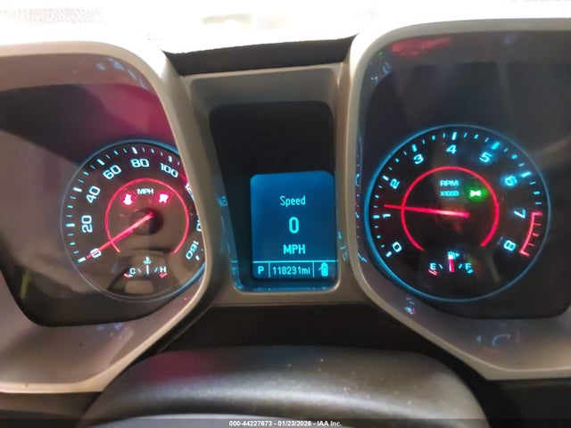 Продажа на аукционе авто 2015 Chevrolet Camaro 2ls, vin: 2G1FB1E36F9303269, номер лота: 44227673