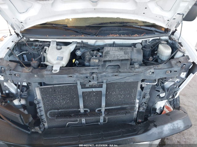GMC Savana 2500 Work Van 2015 1GTW7FCF5F1905104 Image 10