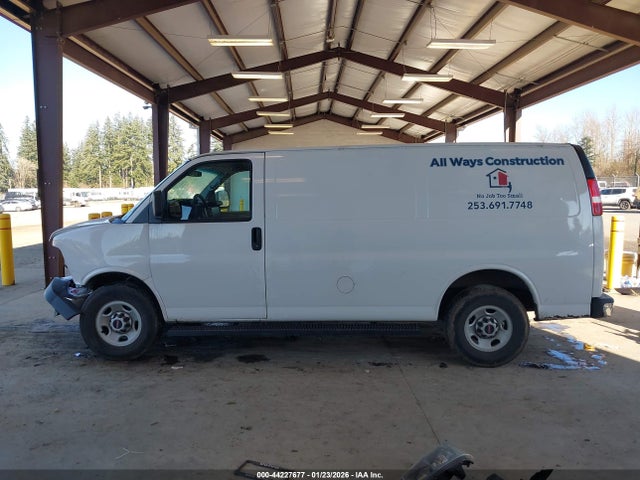 GMC Savana 2500 Work Van 2015 1GTW7FCF5F1905104 Image 15