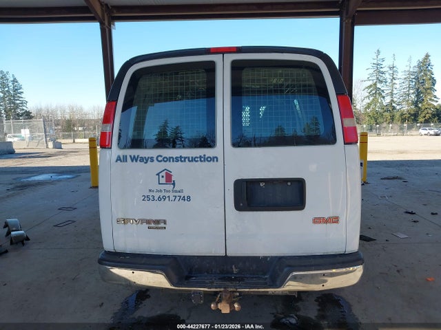 GMC Savana 2500 Work Van 2015 1GTW7FCF5F1905104 Image 17