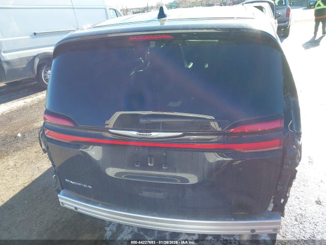 Chrysler Pacifica Select 2026 2C4RC1BG8TR168767 Image 17