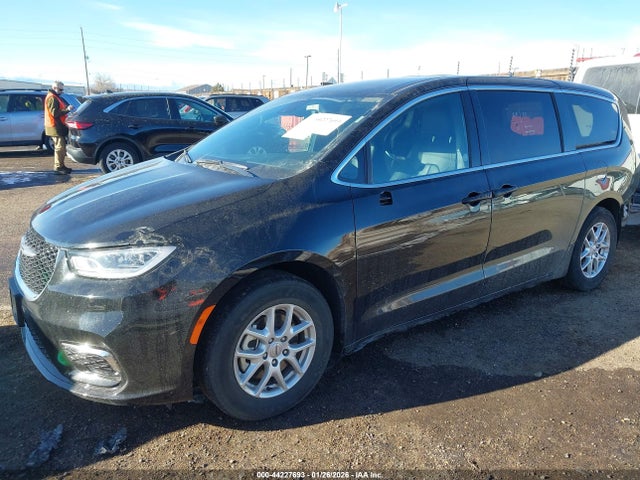 Chrysler Pacifica Select 2026 2C4RC1BG8TR168767 Image 2