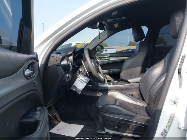 ZASPAKBN1K7C40661 Alfa Romeo Stelvio Ti Sport Awd