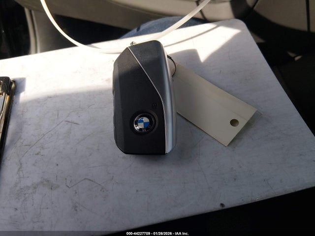 WBY33FK08RCR92614 BMW I5 Edrive40