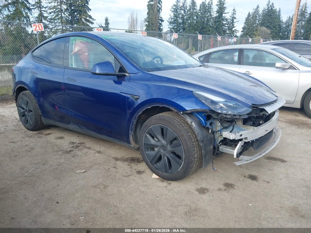 2025 TESLA MODEL Y 7SAYGDED2SF229630 Photo 0