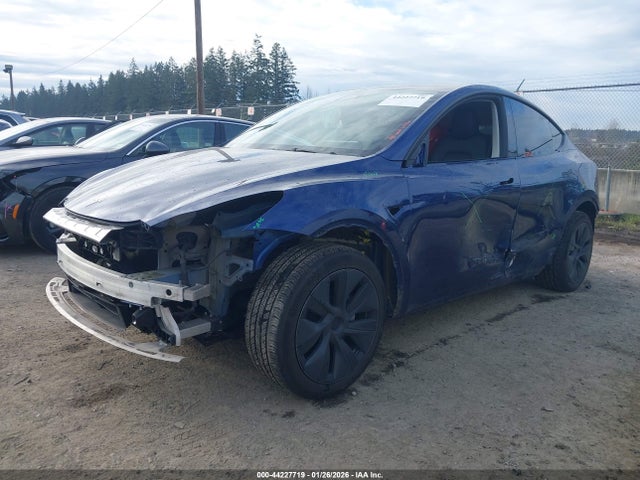 2025 TESLA MODEL Y 7SAYGDED2SF229630 Photo 5