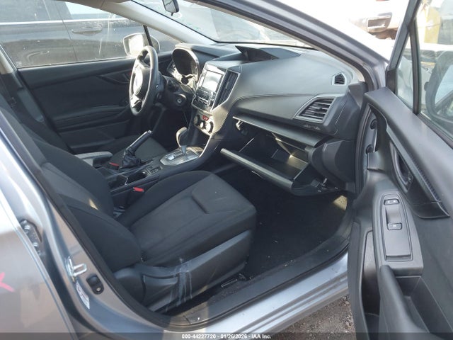 Subaru Impreza 2.0i Premium 2017 4S3GTAB61H3735299 Image 5