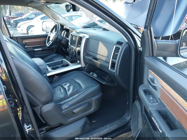 1C6RR7LM8JS356407 RAM 1500 Slt
