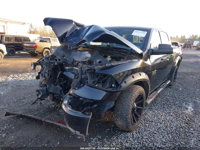 1C6RR7LM8JS356407 RAM 1500 Slt