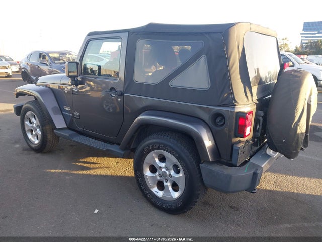 2014 JEEP WRANGLER 1C4AJWBG1EL301946 Photo 2