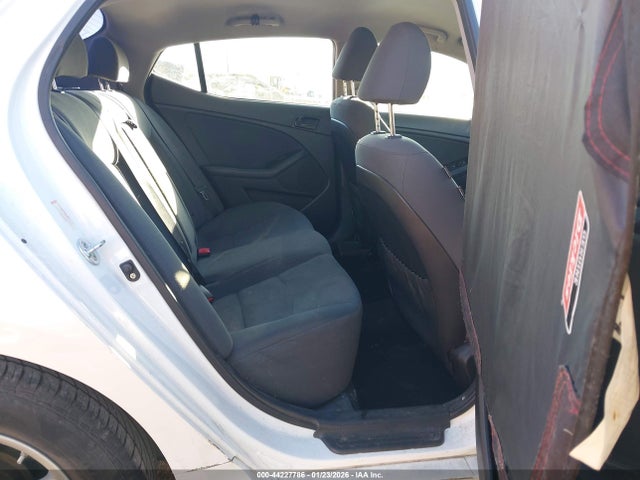 KIA Optima Lx 2015 KNAGM4A71F5608981 Image 8