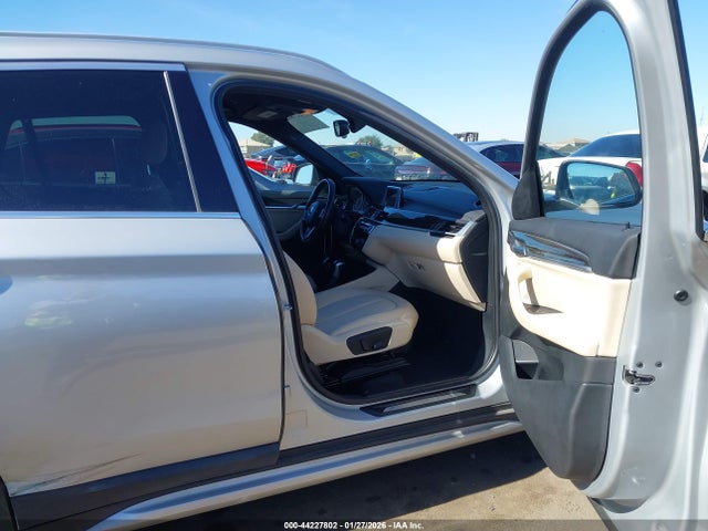 44227802 :رقم المزاد ، WBXHT3C33GP884814 vin ، 2016 Bmw X1 Xdrive28i مزاد بيع