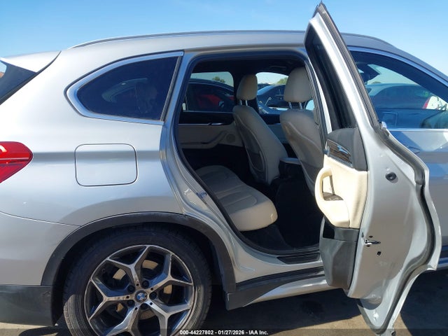 44227802 :رقم المزاد ، WBXHT3C33GP884814 vin ، 2016 Bmw X1 Xdrive28i مزاد بيع