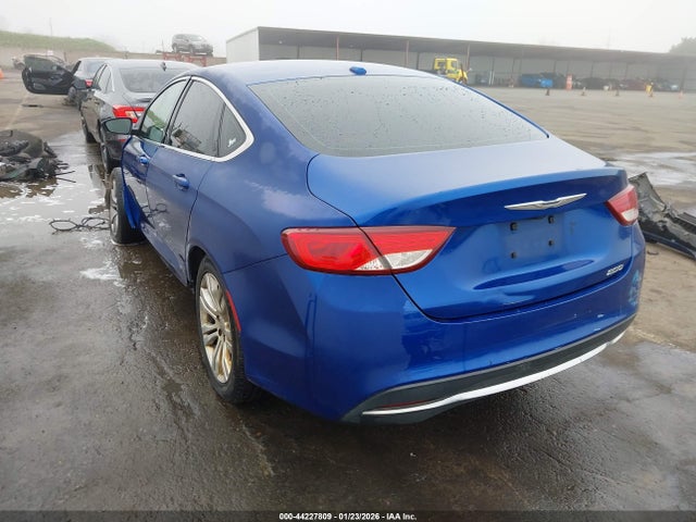 2015 Chrysler 200 Limited მანქანა იყიდება აუქციონზე, vin: 1C3CCCAB6FN537476, აუქციონის ნომერი: 44227809