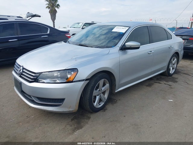 Volkswagen Passat 1.8t Se 2015 1VWBT7A38FC047251 Image 2