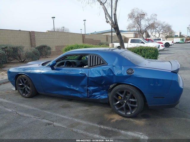 2C3CDZJG7LH235999 Dodge Challenger Gt