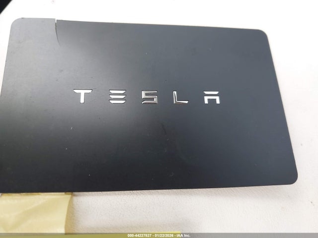 44227827 :رقم المزاد ، 5YJ3E1EA5KF402820 vin ، 2019 Tesla Model 3 Long Range/mid Range/standard Range/standard Range Plus مزاد بيع