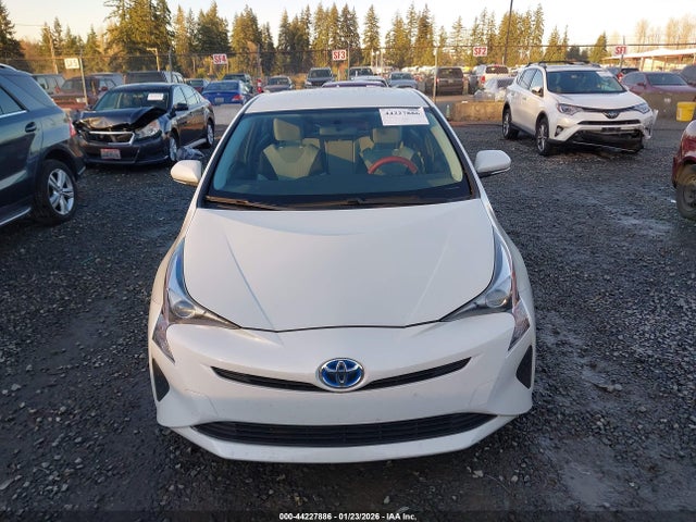 JTDKBRFU3G3520932 Toyota Prius Two