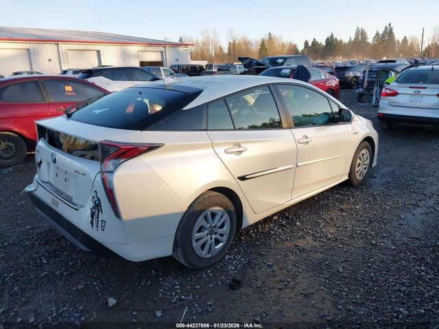 JTDKBRFU3G3520932 Toyota Prius Two