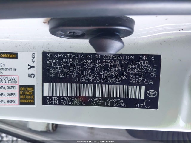 JTDKBRFU3G3520932 Toyota Prius Two