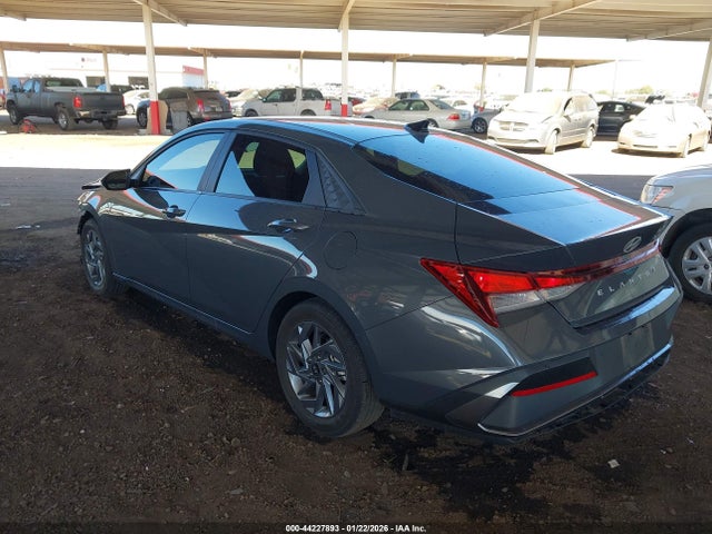 KMHLM4DG9RU804699 Hyundai ELANTRA SEL