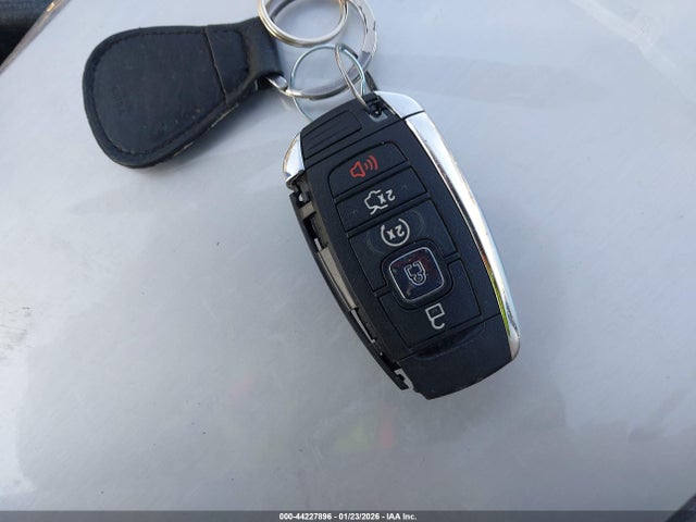 2017 LINCOLN MKC 5LMCJ1C93HUL16290 Photo 10