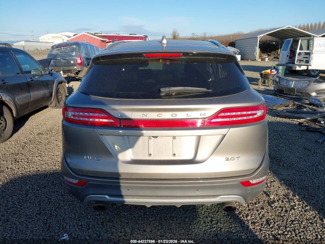 Lincoln Mkc Premiere 2017 5LMCJ1C93HUL16290 Image 17