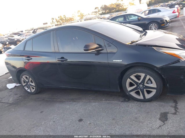 JTDKARFU6G3004356 Toyota Prius Four Touring